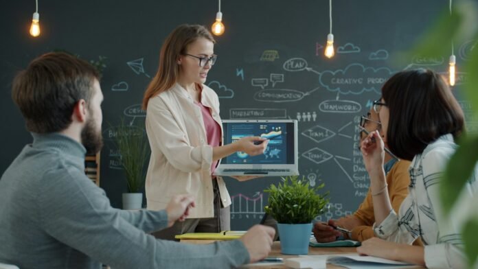 sales management software